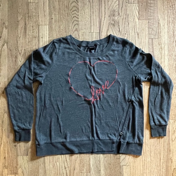 Torrid Charcoal Sweater with Red Love Heart - Picture 1 of 7